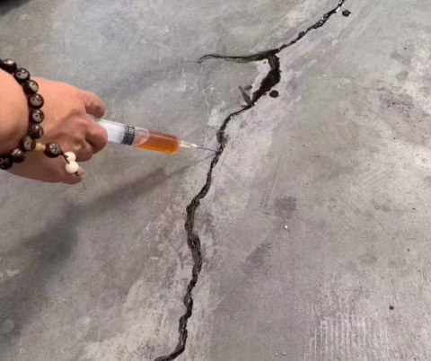 二道混凝土裂缝修补技术详解​